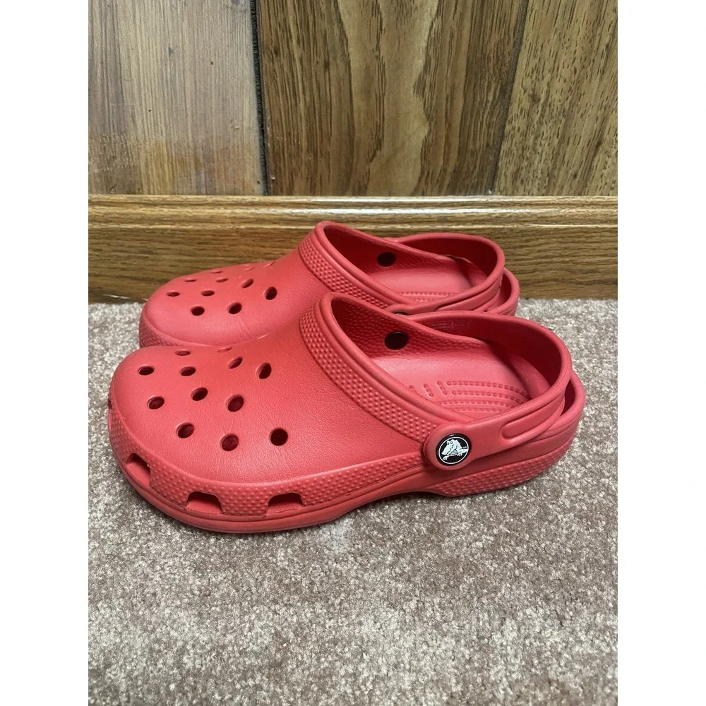 Crocs Red Unisex Youth Slip On Sandals Ultra Light Water Friendly Clogs Junior 3